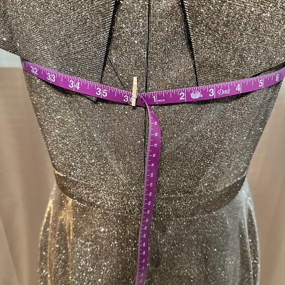 XSCAPE - Gold Sand - Shimmer Glitter off the Shoulder Gown - Size 8. - Picture 10 of 10